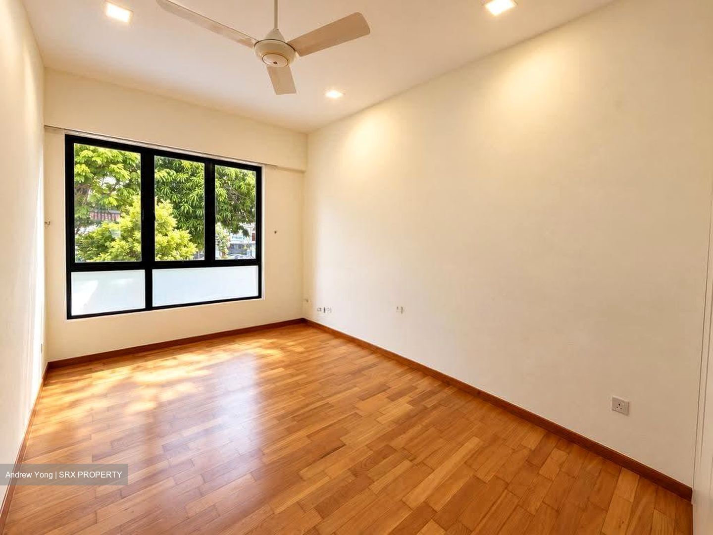 Sennett Estate (D13), Terrace #632978841